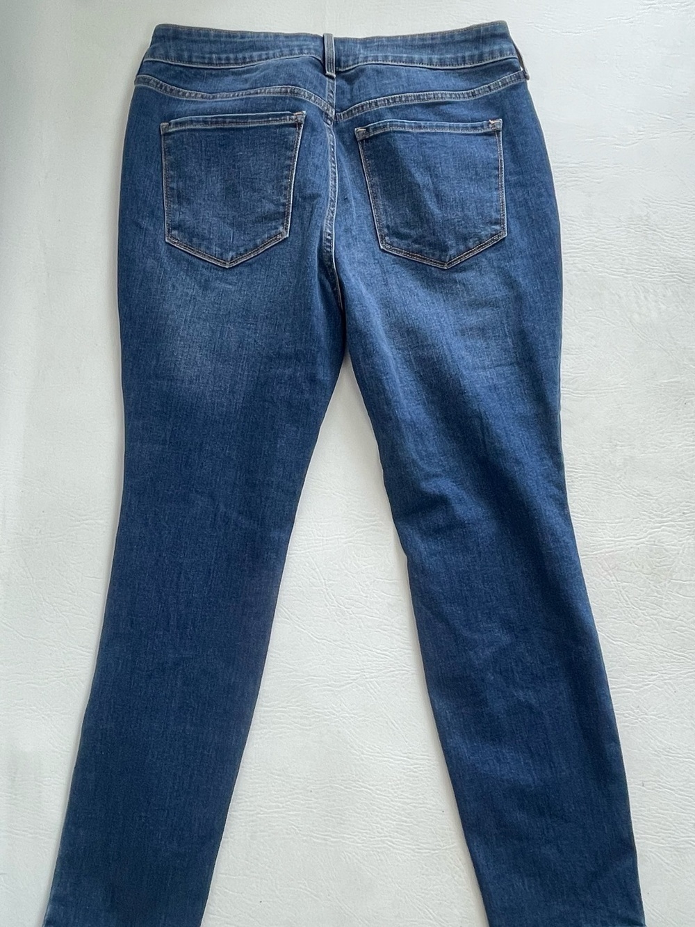 Old Navy Pop Icon Skinny Jeans Distressed Stretch Size 12 Short - Picture 4 of 13